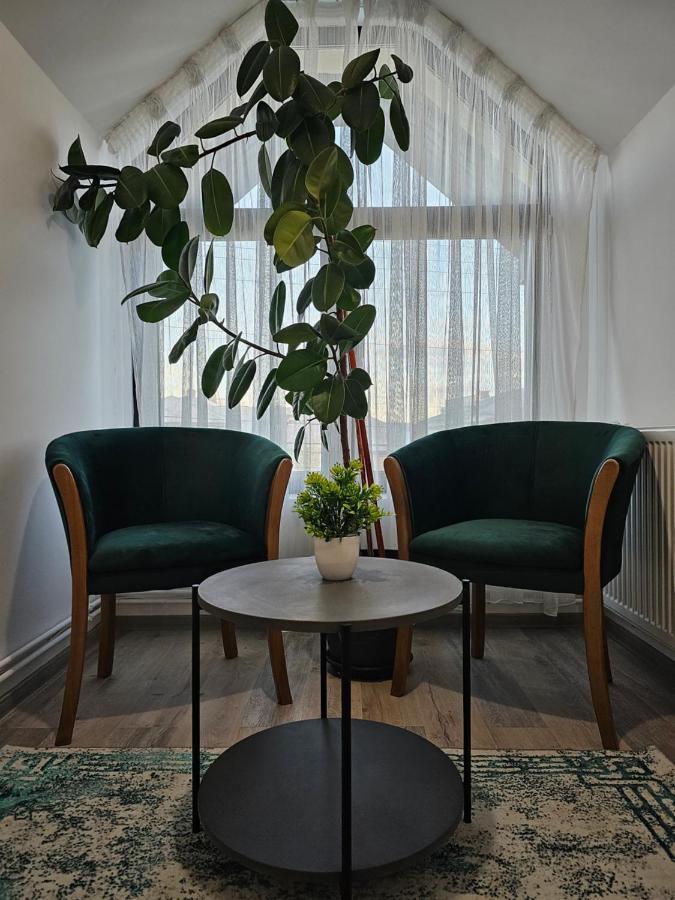 Perfect Villa Ploieşti Eksteriør bilde