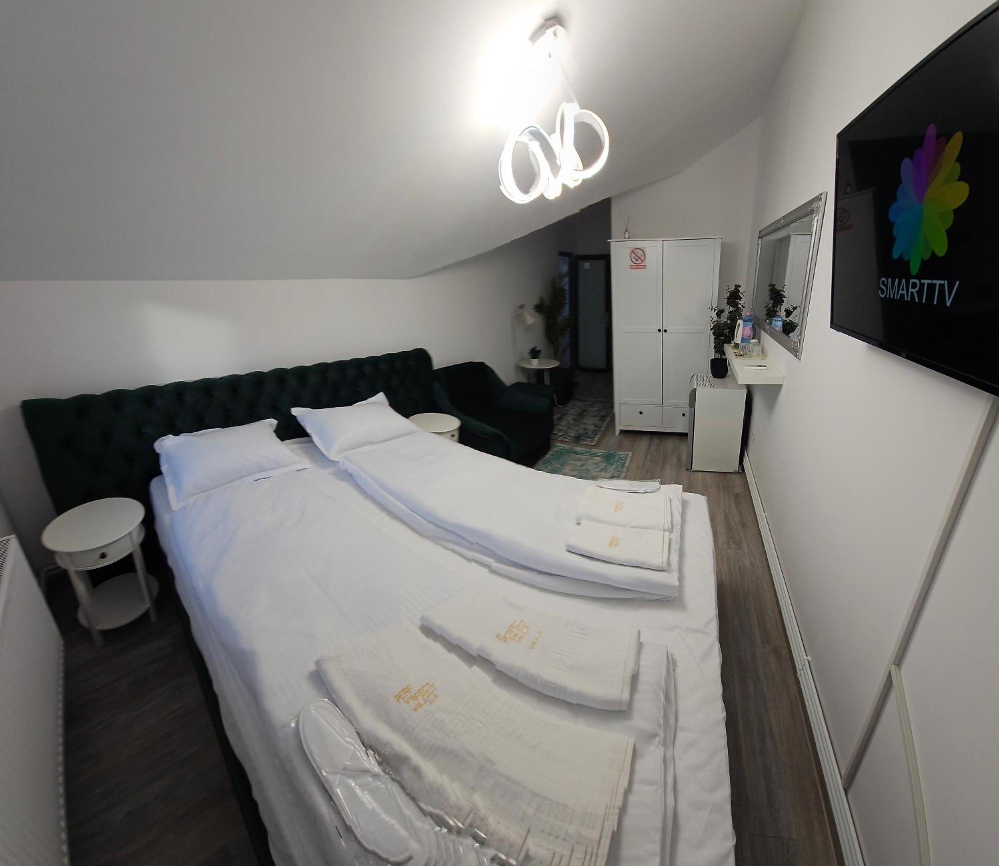 Perfect Villa Ploieşti Eksteriør bilde